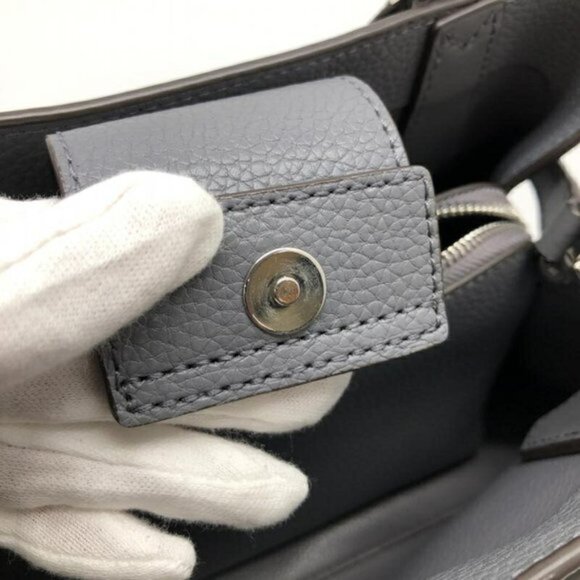 New - Michael Kors Handbag - Picture 11 of 11